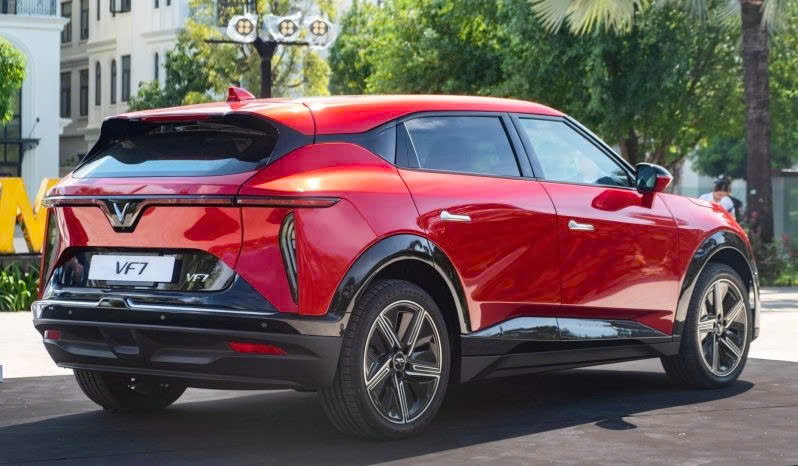Vinfast VF7 Giá Bán, Ưu Đãi,